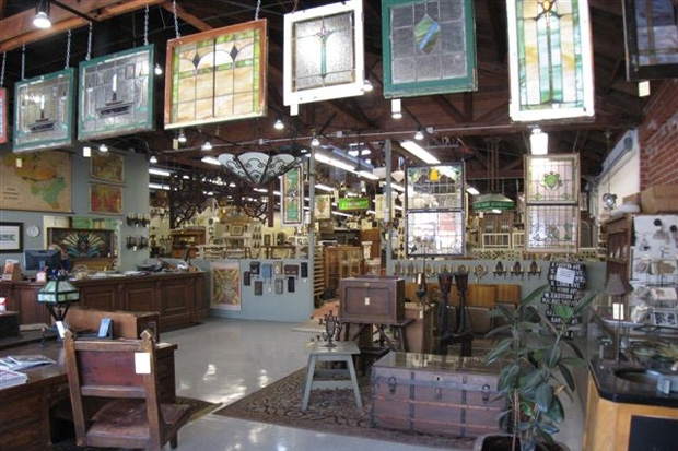 Top 10 Architectural Salvage Yards For Hunting Down Decor Gems ...