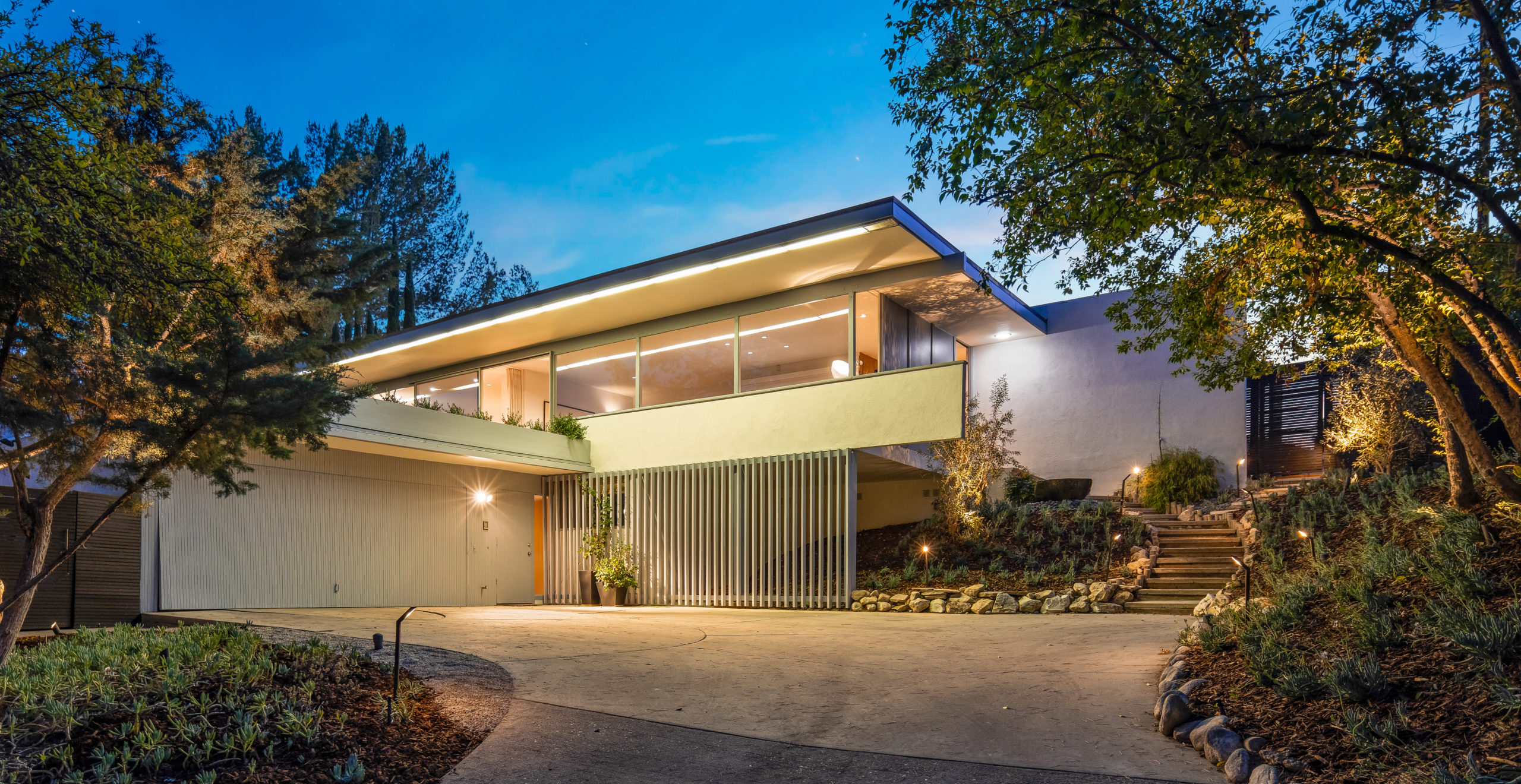 Classic 1962 Neutra In Woodland Hills, $3.3M | California Home+Design