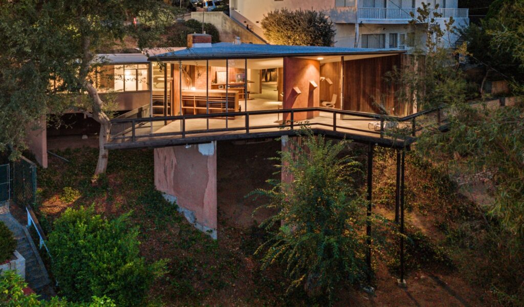 A Sublime Lautner In Silver Lake, $2.1M